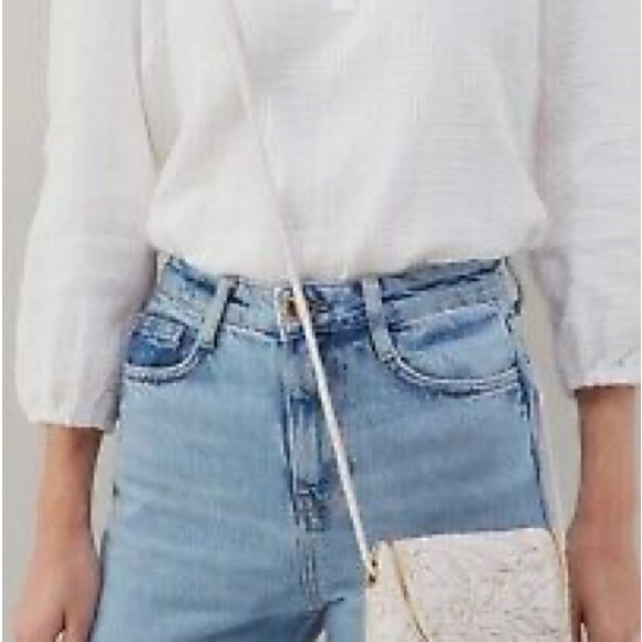 Hobo Intl NWT White Embroidered Leather Fern Crossbody Convertible Bag W/Pockets - Picture 4 of 5